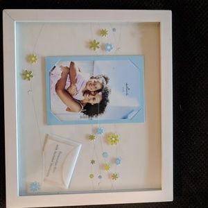 Instant shadow box